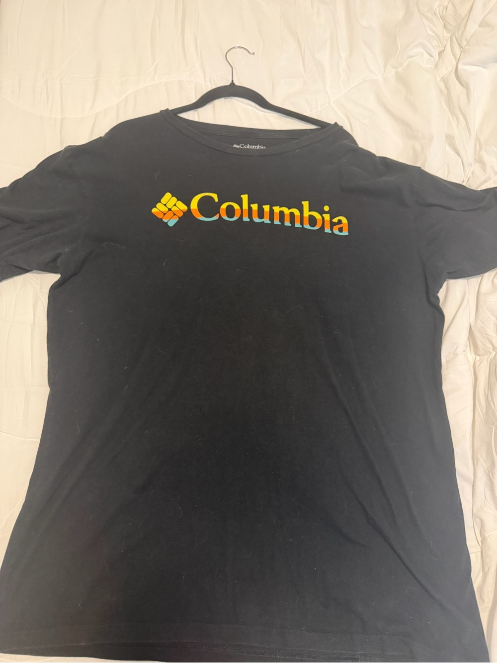 Columbia Men’s XXL Graphic Shirt